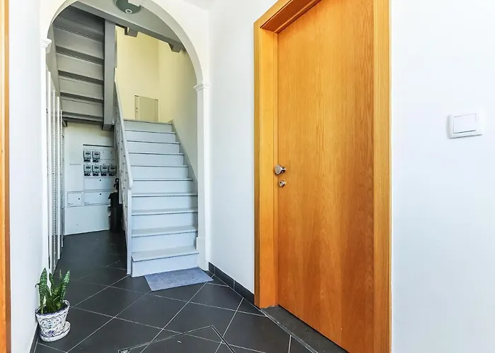 Vita Portucale ! Concept Apartment Campo Ourique